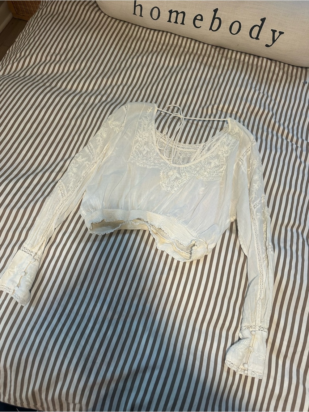 Delicate White Lace-Trim Long Sleeve Top